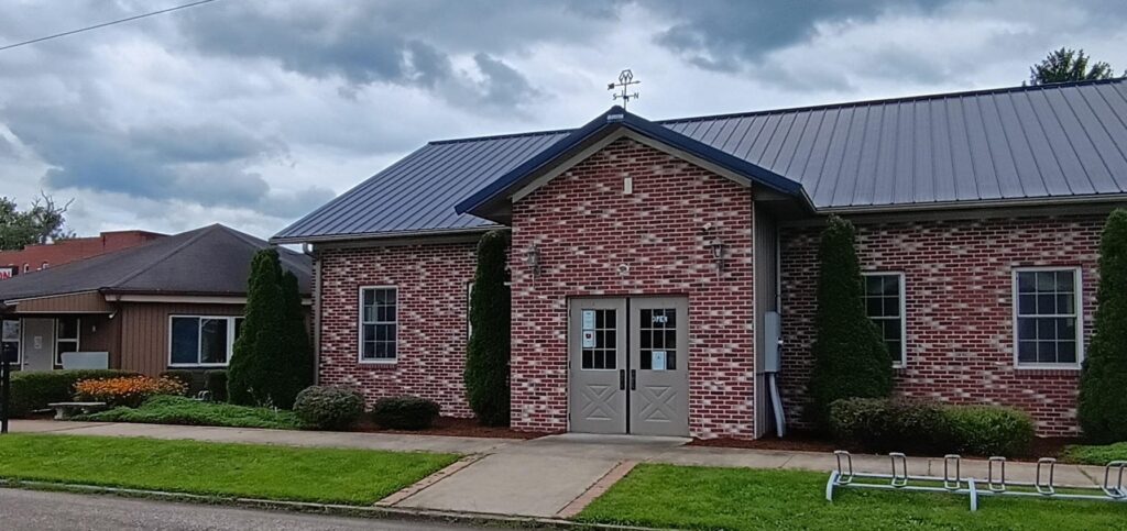 Tyler County Public Library building